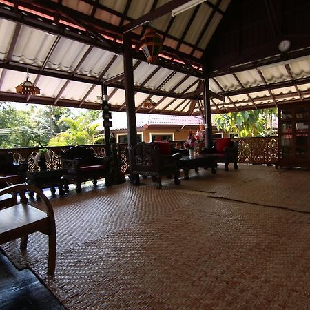 Little-Teak Homestay Chiang Mai Bagian luar foto