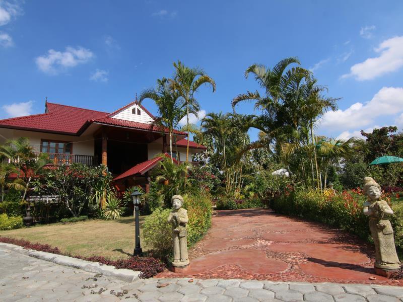 Little-Teak Homestay Chiang Mai Bagian luar foto