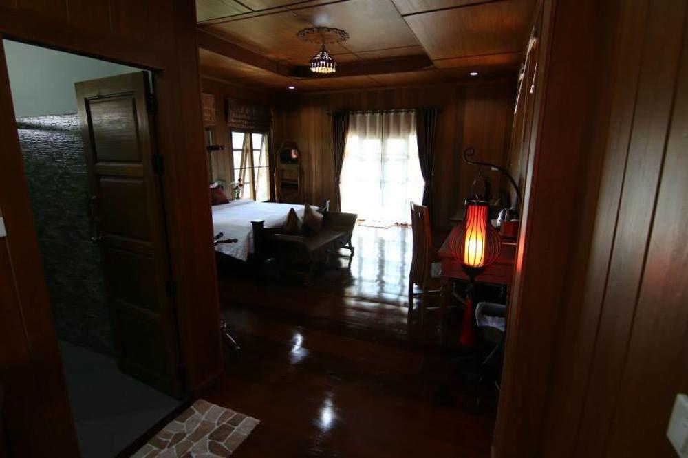 Little-Teak Homestay Chiang Mai Bagian luar foto