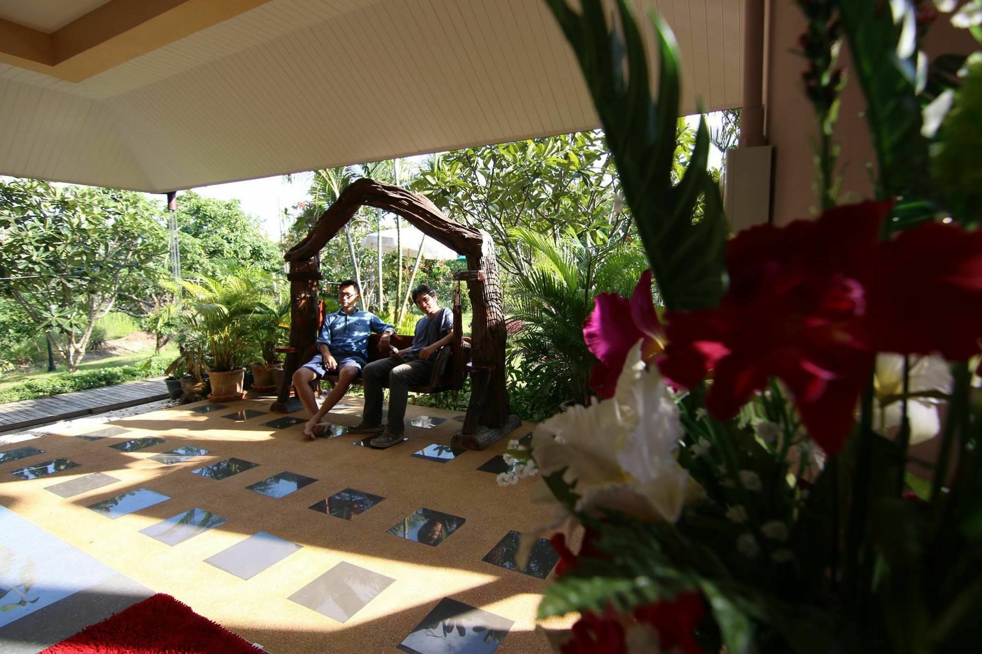 Little-Teak Homestay Chiang Mai Bagian luar foto